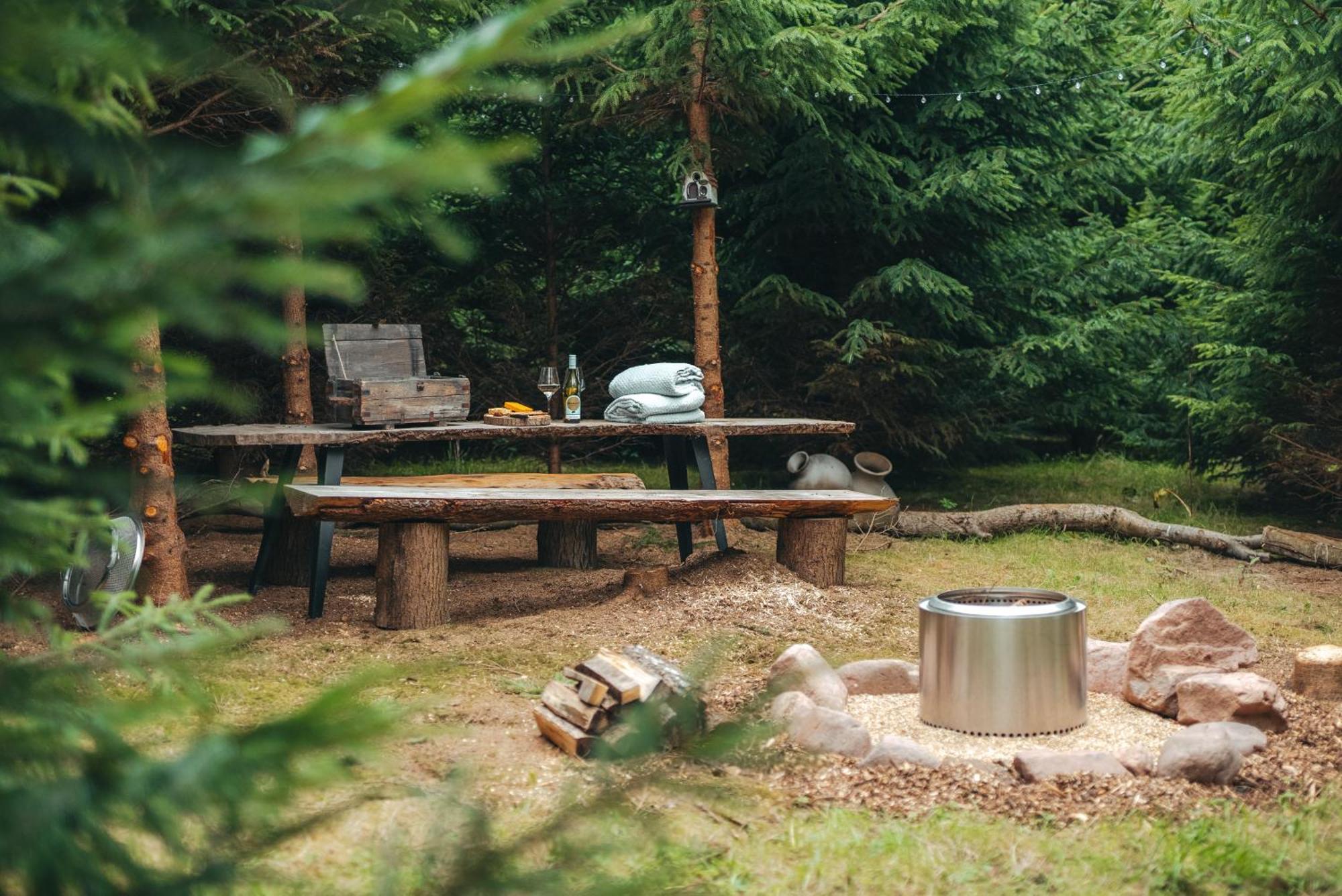 Cosy Forest Lodge Penrhos  Exterior photo
